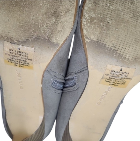 EXPRESS Faux Suede Buckle Strap Side Zip Ankle Boots Taupe Size 8 - Picture 10 of 16